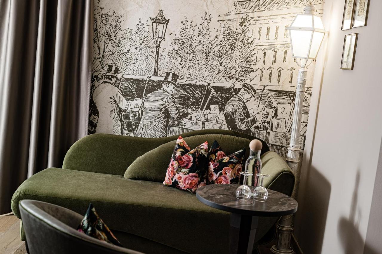 Hotel Schlosswirt Scena Esterno foto